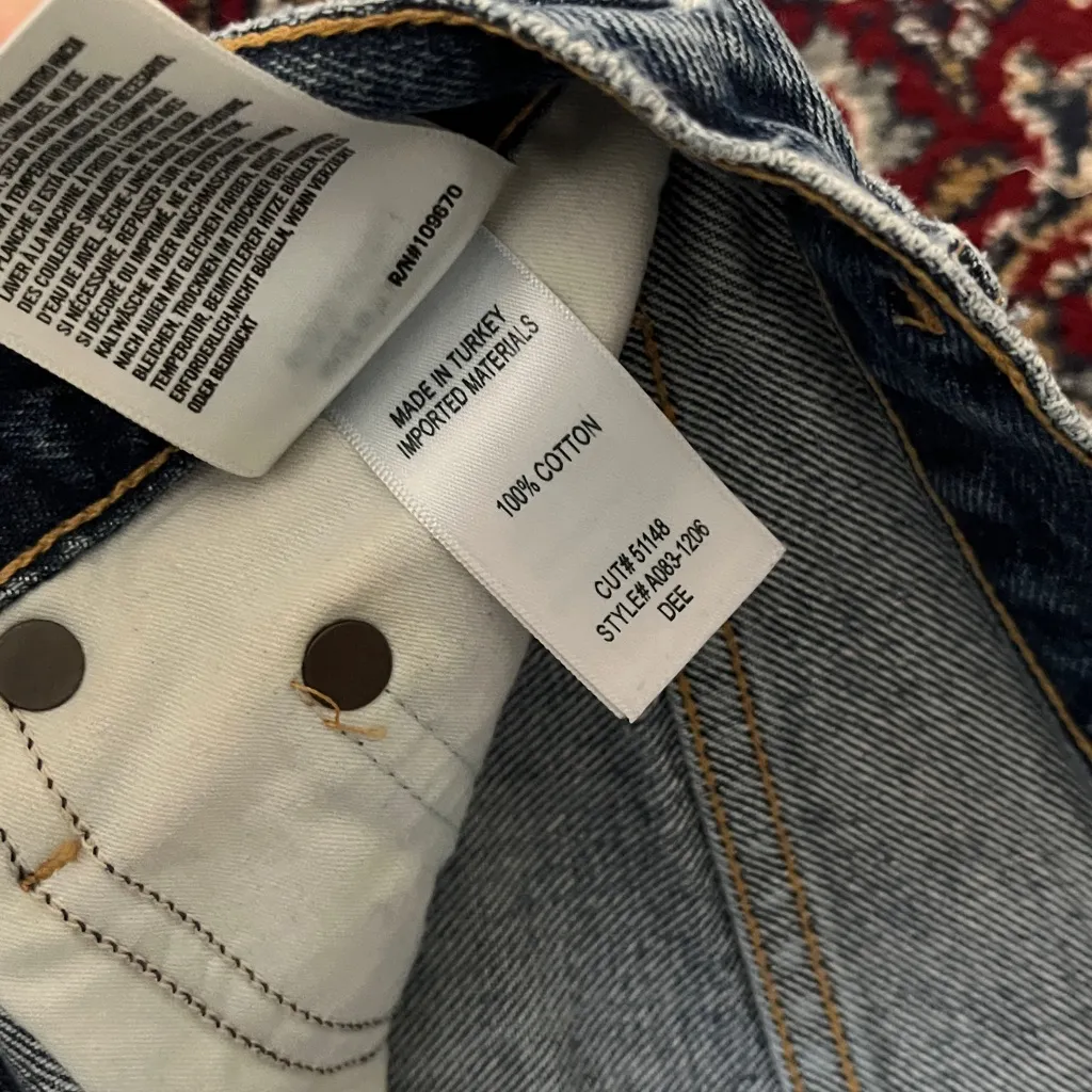 Agolde Dee Shorts - Image 5