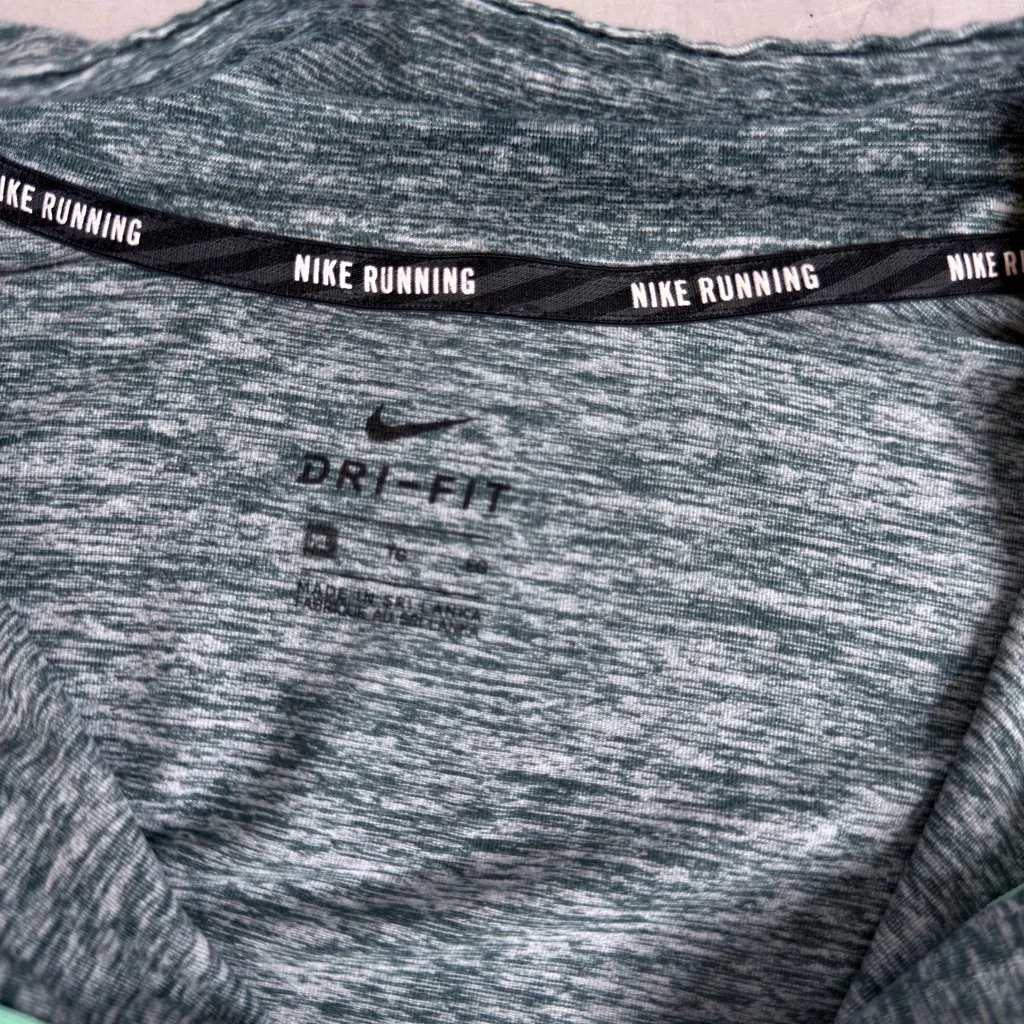 Nike Green Dri-FIT Running Top - Image 3