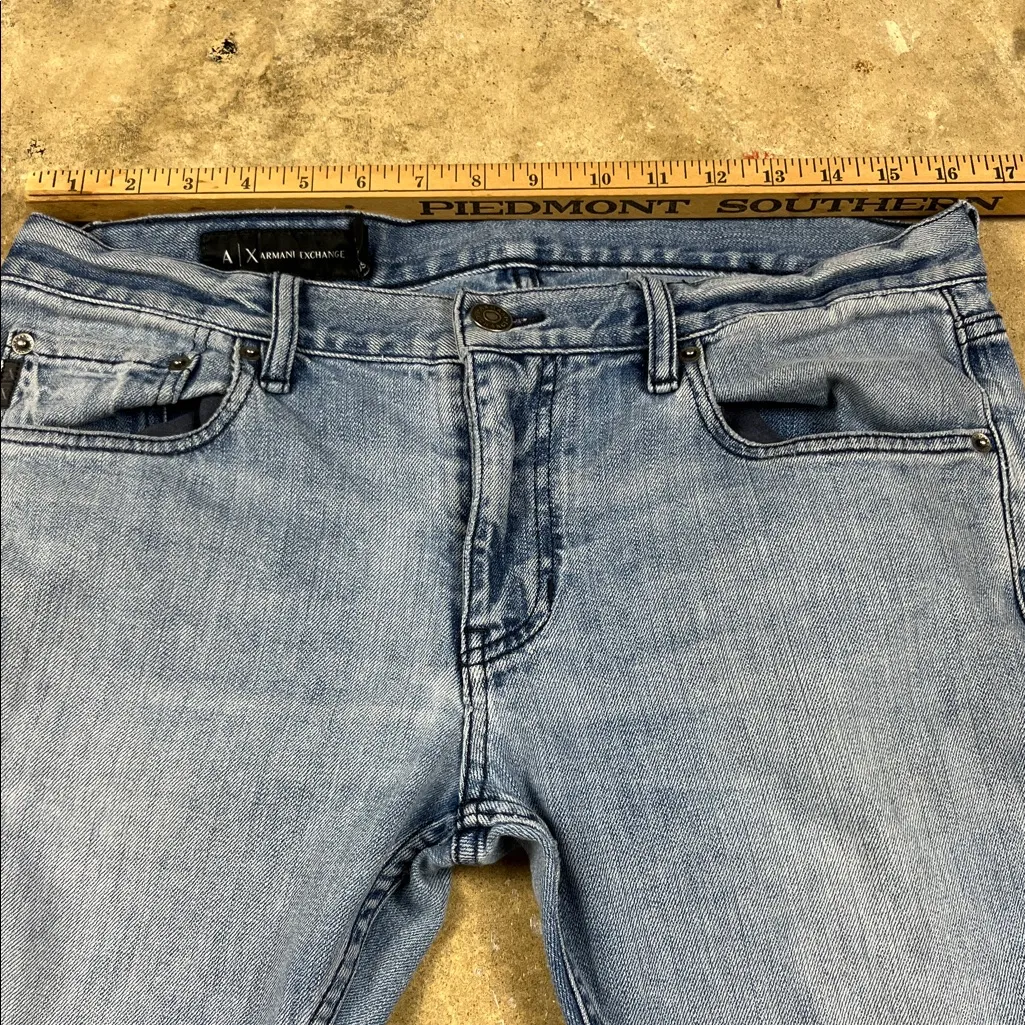 Armani Exchange Denim Skinny Jeans
Size: 33 Blue - Image 10