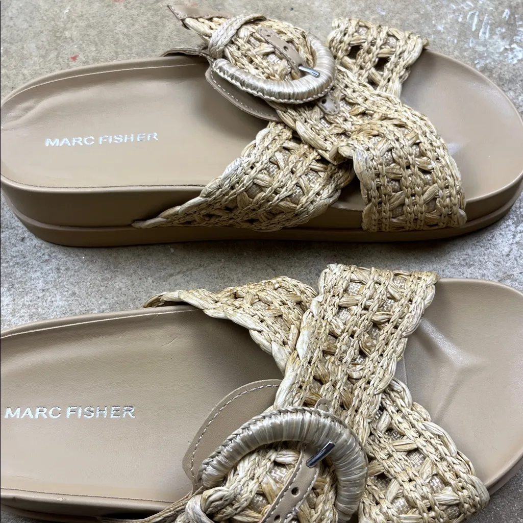 Marc Fisher Welti Rattan Crossover Sandals
Size: 6 - Image 7