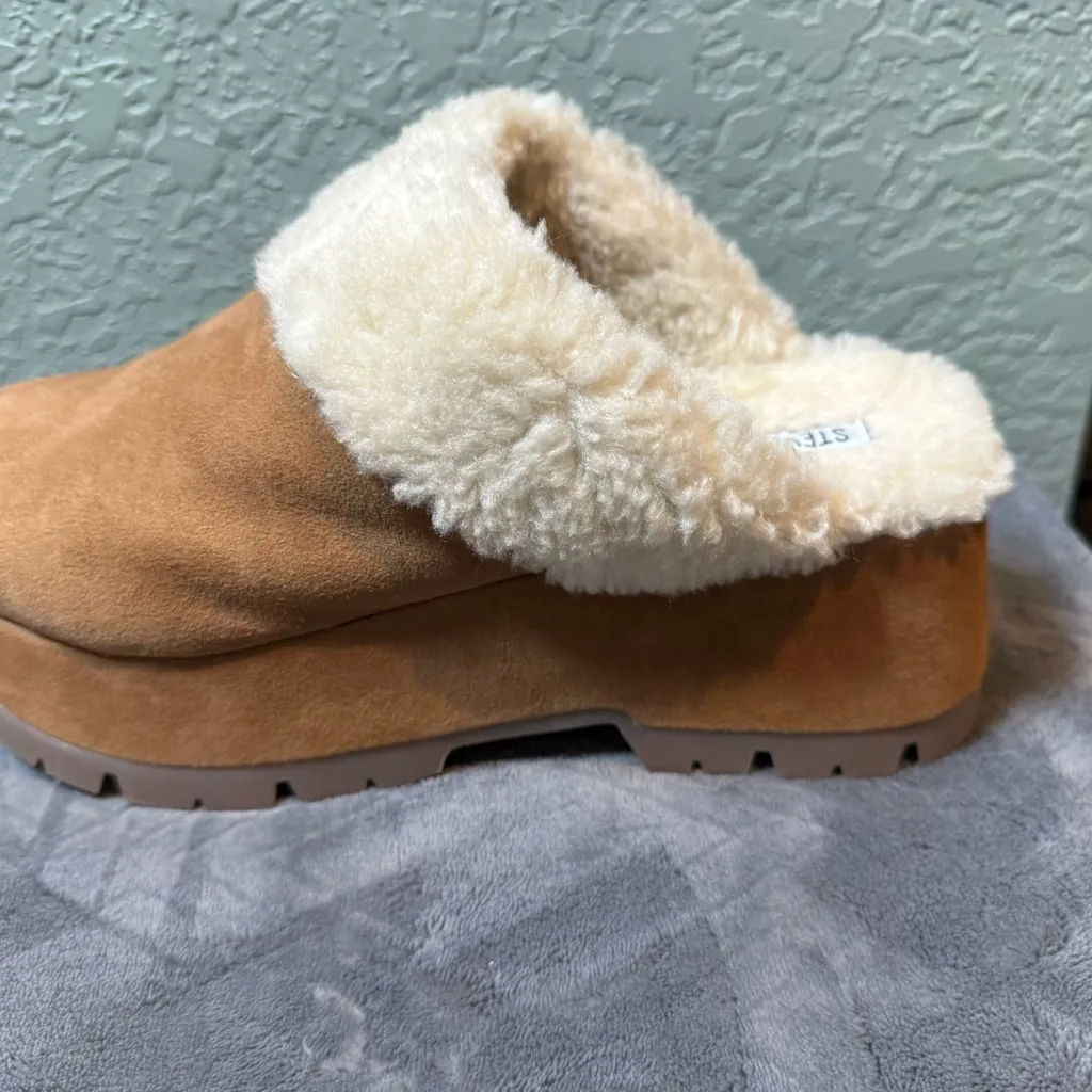 Steve Madden Tan Suede Fur-Lined Mules - Image 3