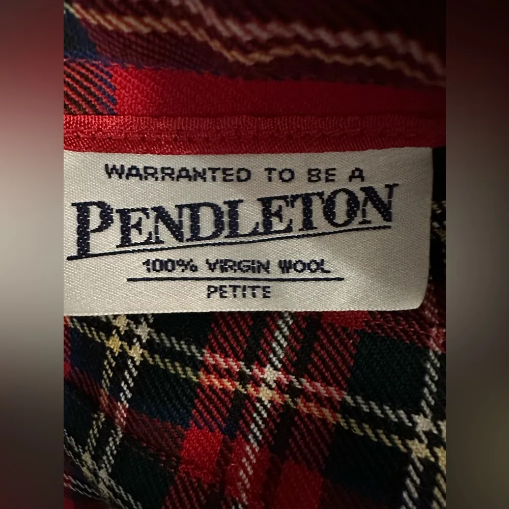Vintage Pendleton Red Tartan Plaid 100% Virgin wool pleated skirt Size 12 Petite - Image 3