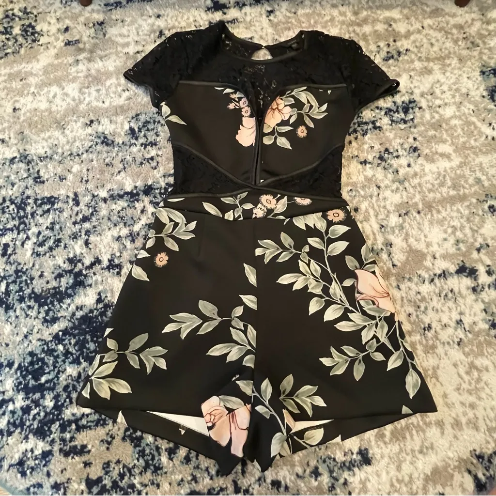 Guess  Romper - Image 2