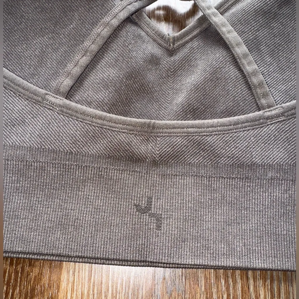 JoyLab Seamless Sports Bra - Size M - Image 3