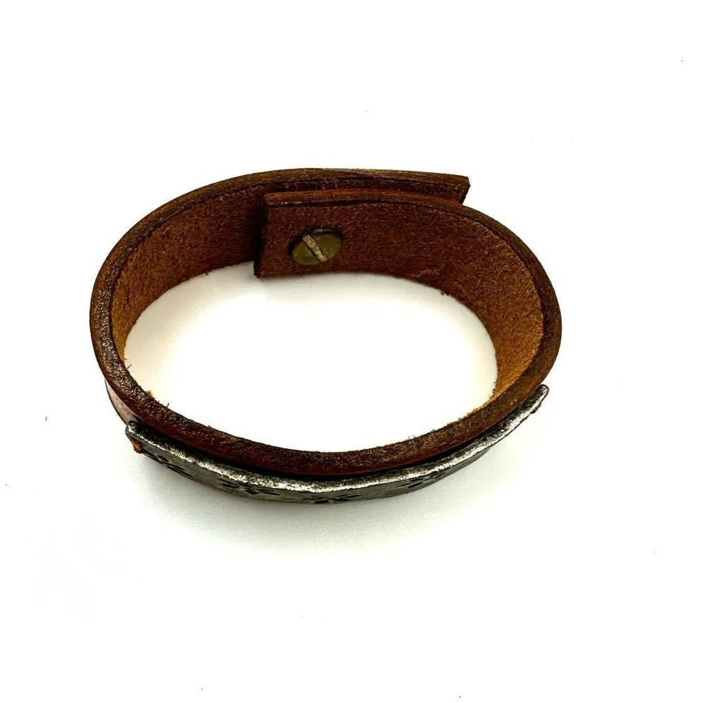 American eagle silver tone  and brown leather bracelet - Image 4