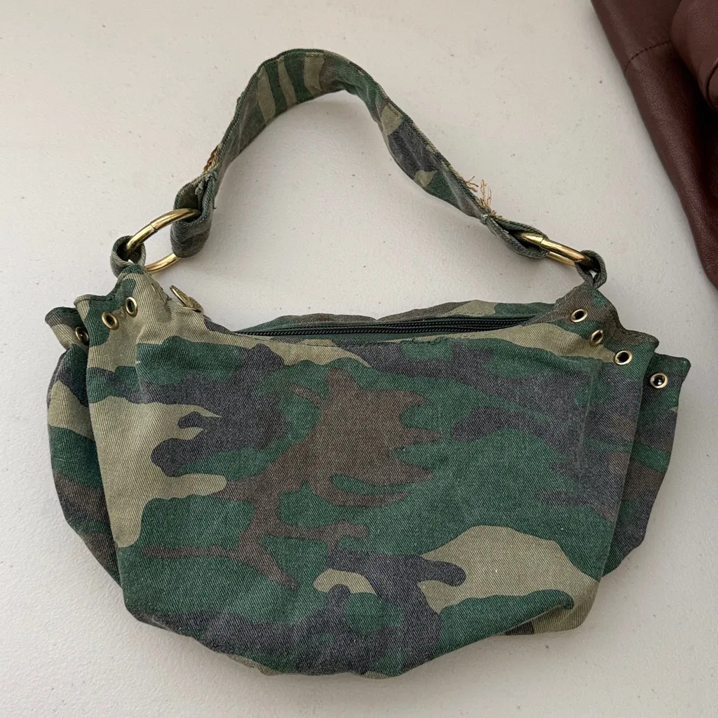 One Tuff Babe Camo Mini Bag - Image 3