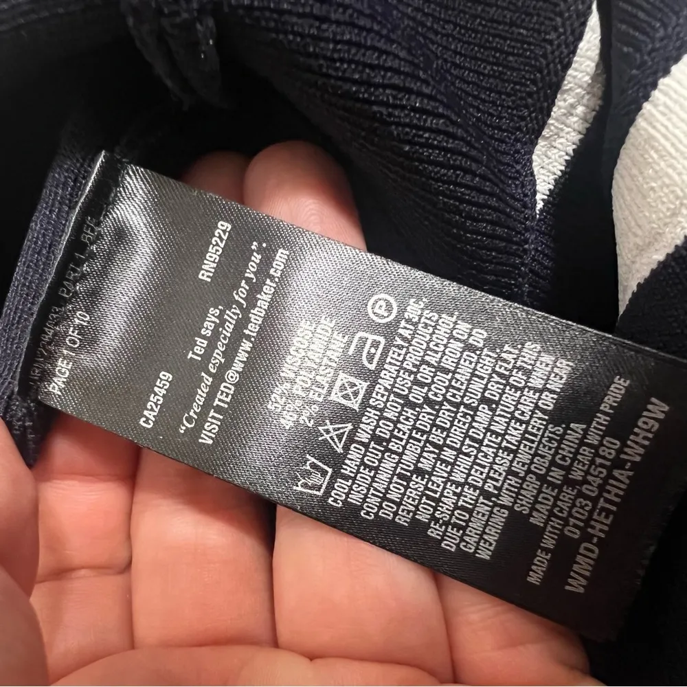 NWT Ted Baker Pleat Hethia Skirt Knitted Flippy Dress Navy Size US 12 - Image 8