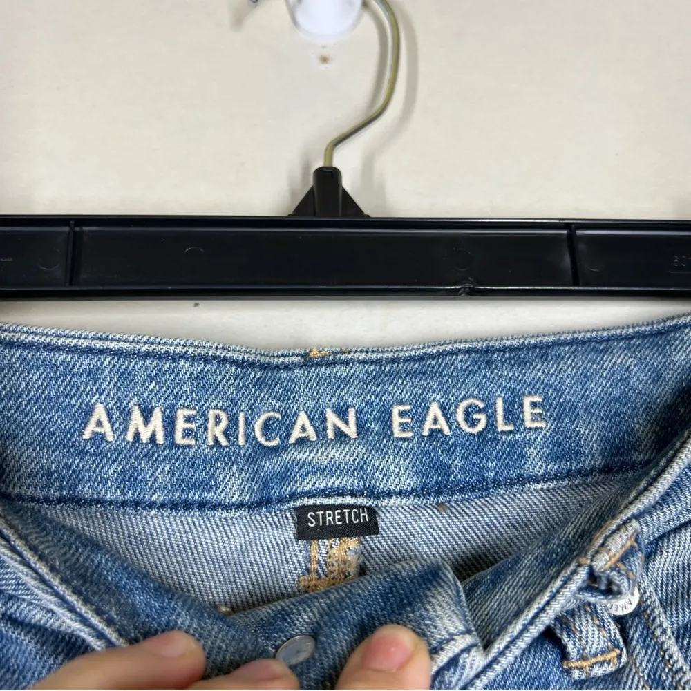 American Eagle Curvy Mom Jean Size 6 EXTRA SHORT - Image 7