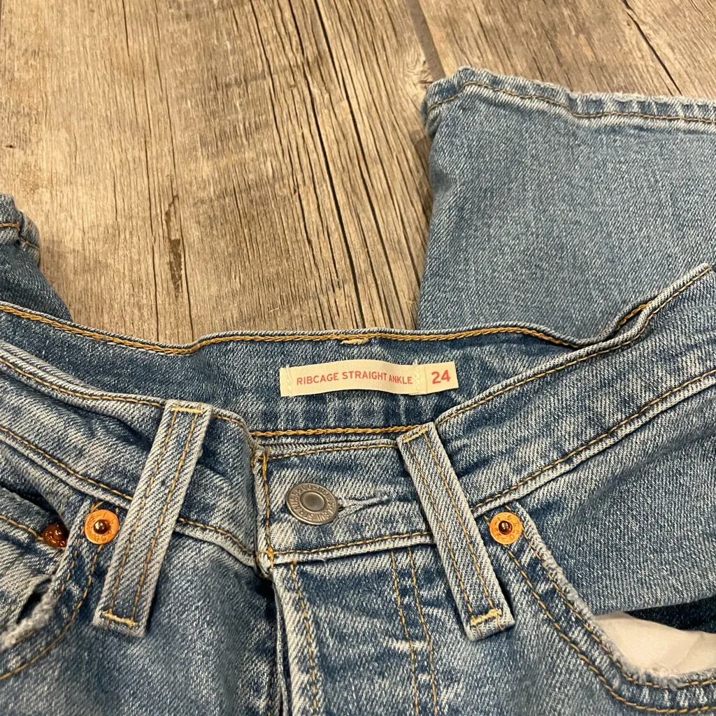 Levi’s ribcage ankle straight blue jeans - Image 3