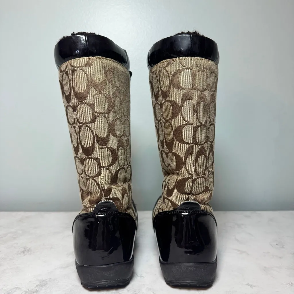 Women's Coach Peggey Winter Snow Boots Size 8 Signature Jacquard - Image 2