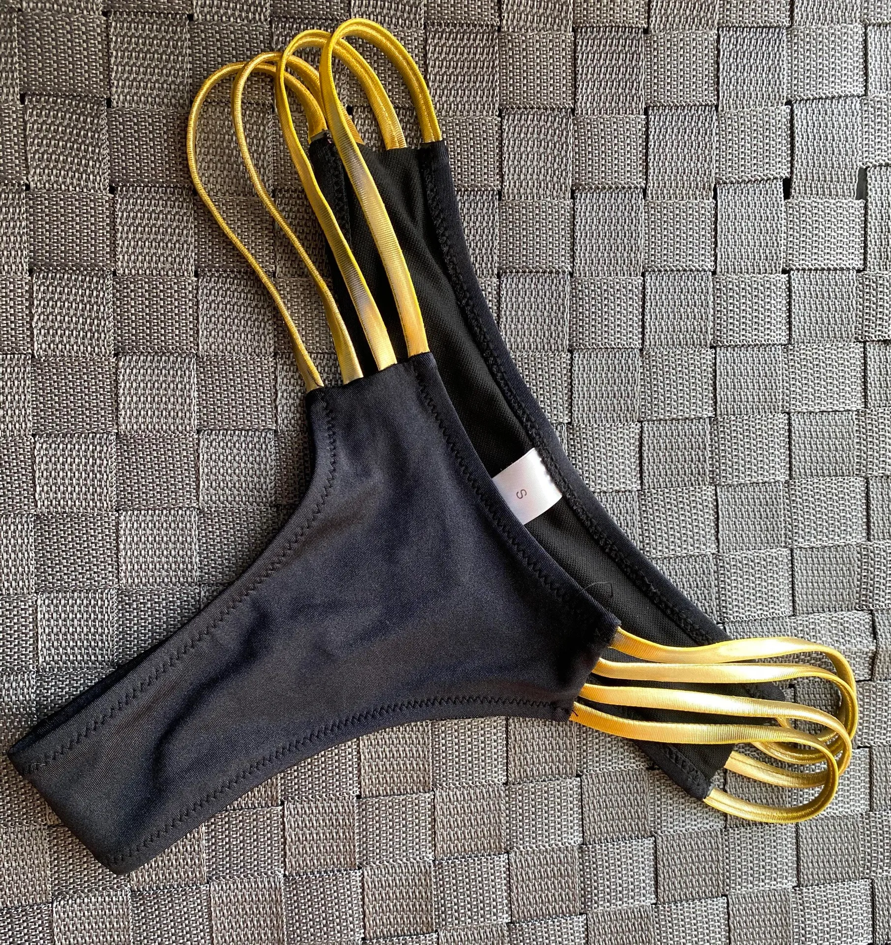 Bikini Set Black And Gold - Image 5