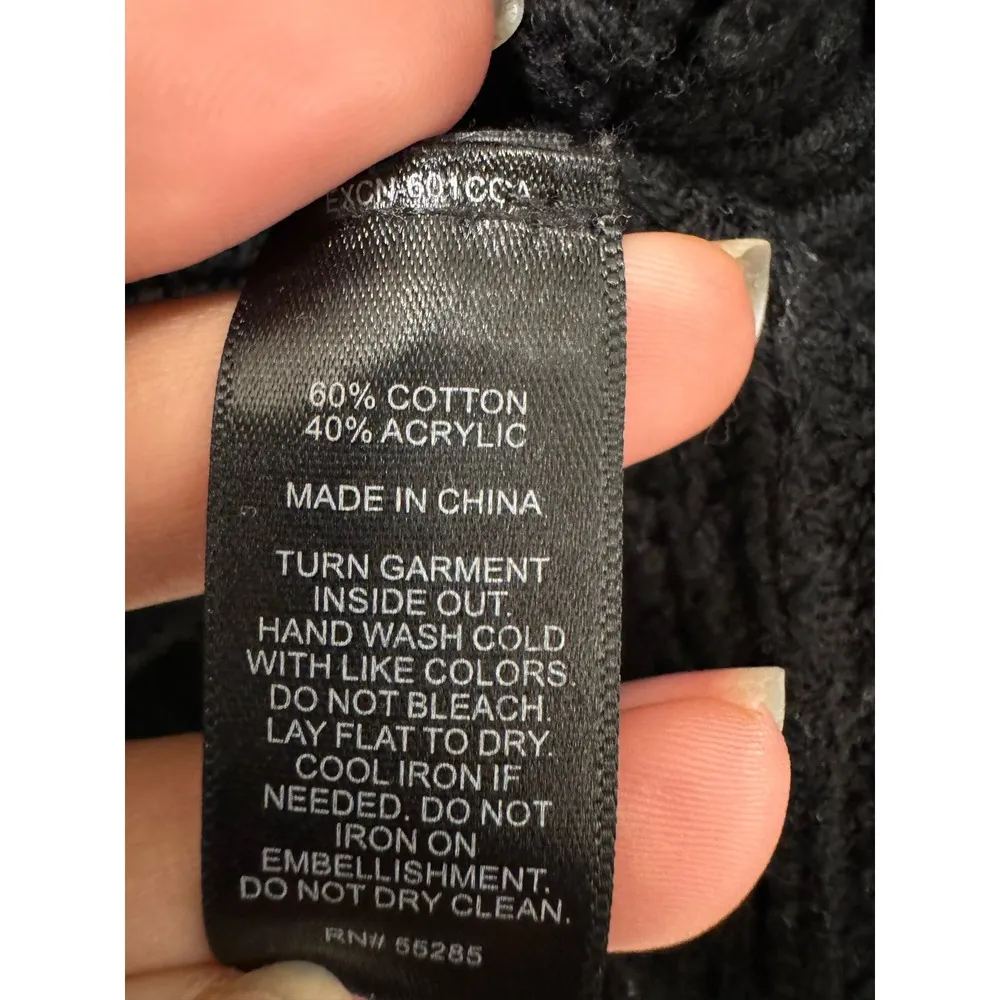 Express Black Cotton Blend Studded Shoulder Chunky Sweater Size Small - Image 3