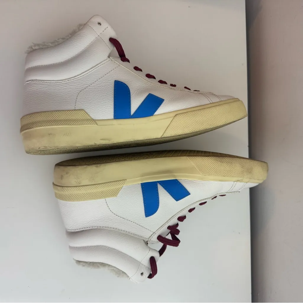 Veja MINOTAUR FURED LEATHER WHITE EGEE high top 9 - Image 8