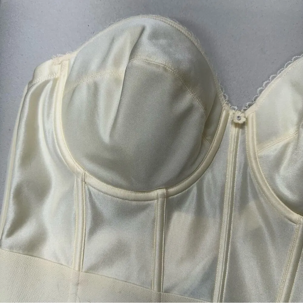 Dominique Cream Push Up Strapless Bustier Bra 42C Size undefined - Image 2