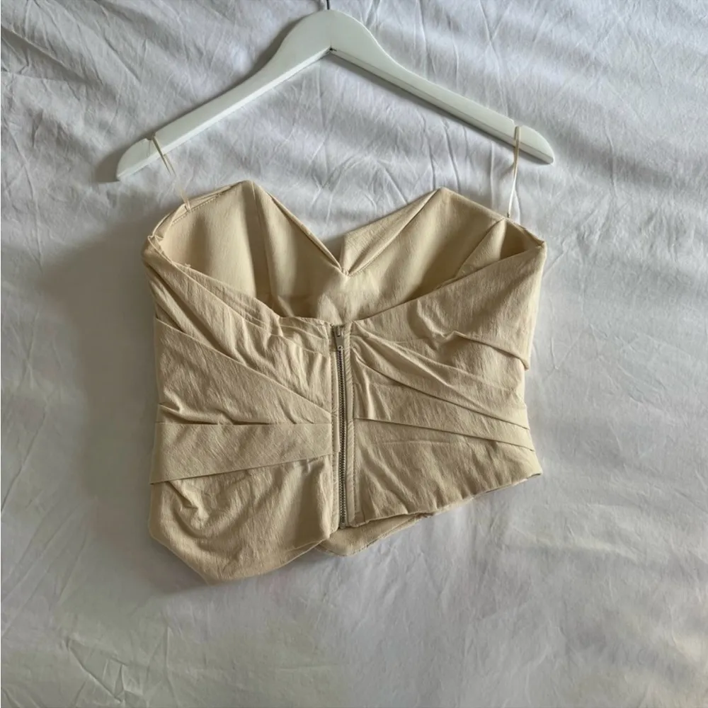 Zara NWT asymmetrical pleated ruched boned corset ivory off white cream top - Image 5