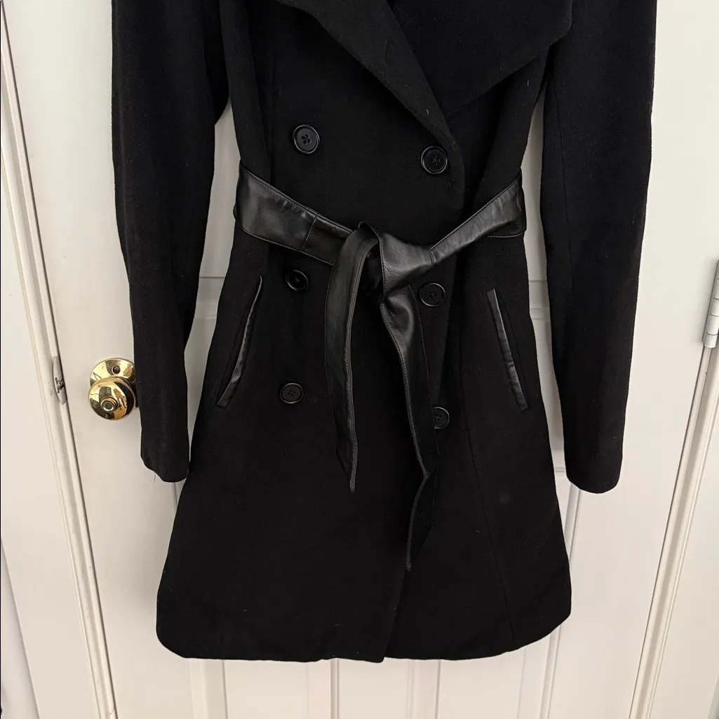 Black Saks Fifth Avenue Women’s Pea Coat Size 2 - Image 4