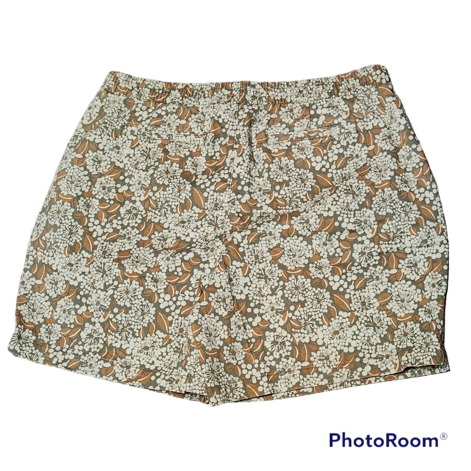 Lands’ In Woman’s Casual Floral Pull-On Plus Size Shorts Size 16 - Image 5