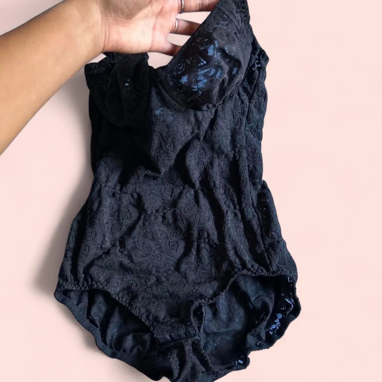 Maidenform Women's Black Bodysuit - Image 4