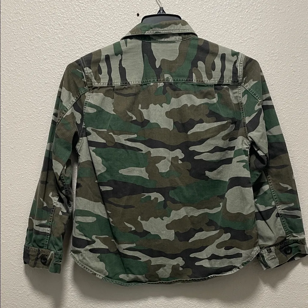 J. Crew Camouflage Utility Shirt
Jacket Size M - Image 3