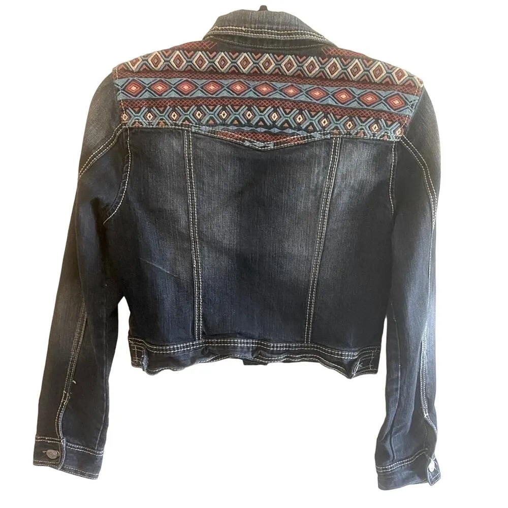 Maurices Dark Wash Short Button Up Jean Jacket Aztec Embroidery Detail Size M - Image 2