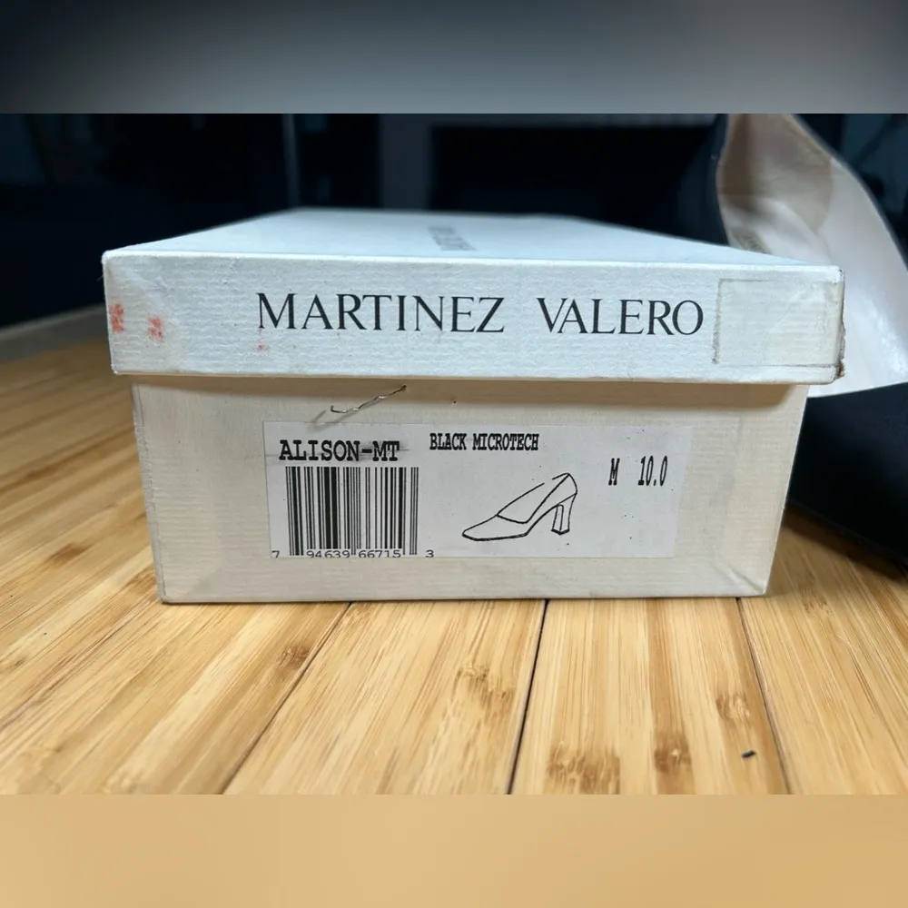 Vintage Martinez Valero Black Microtech size 10 Heel Used - Image 11