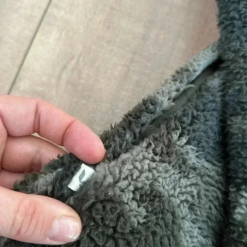 Koolaburra by UGG Sherpa Pullover Sage Green Camo Sz S - Image 6