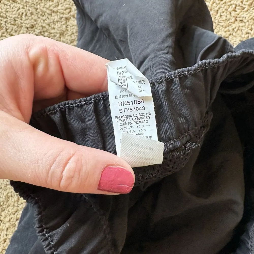 Patagonia Shorts Women's Medium Black Barely Baggies Active Outdoor 57043 - Image 3