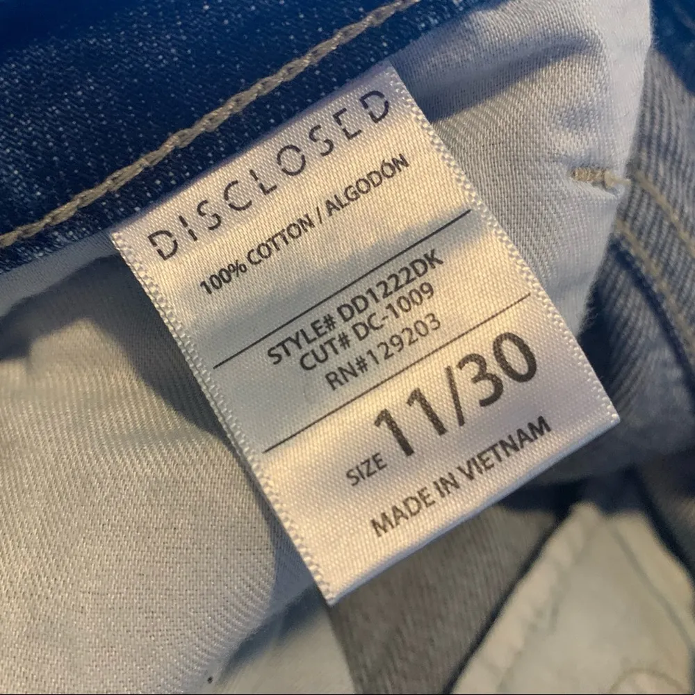 NWT High waist mom jeans size 11 / 30 Blue - Image 6