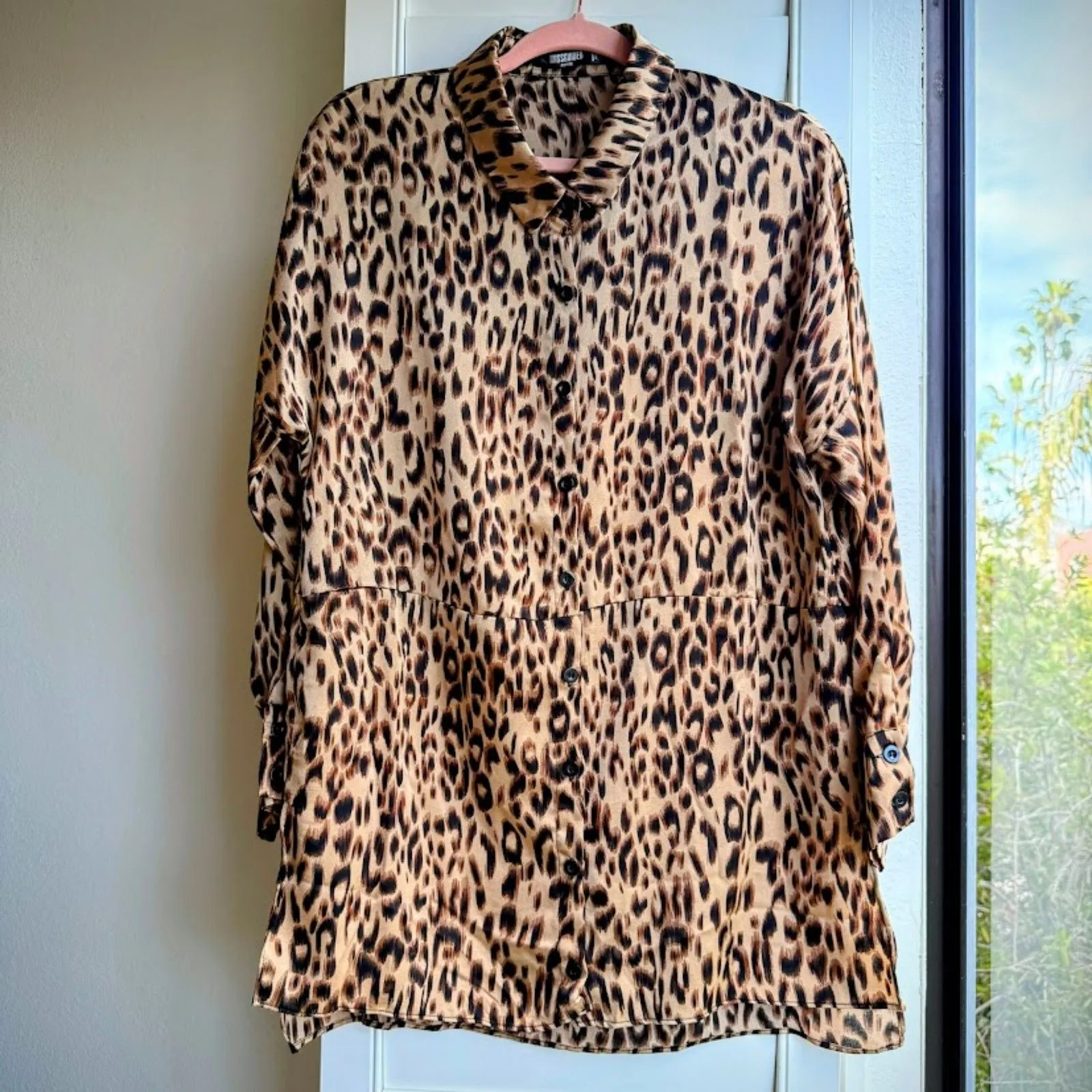 Missguided Petite Leopard Print Shirt minidress tunic in Textured Satinsize 4 - Image 2