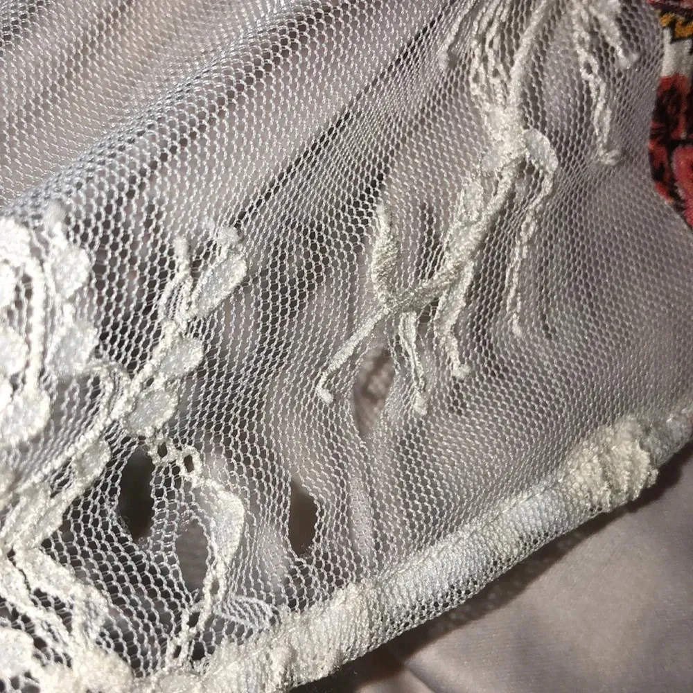 coco + jaimeson small floral lacy babydoll dress - Image 10