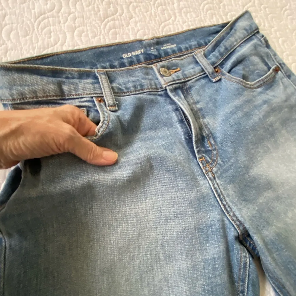 Old Navy Blue Mid-Rise Boyfriend Jeans grunge, punk, streetwear Size 4 Petite - Image 6