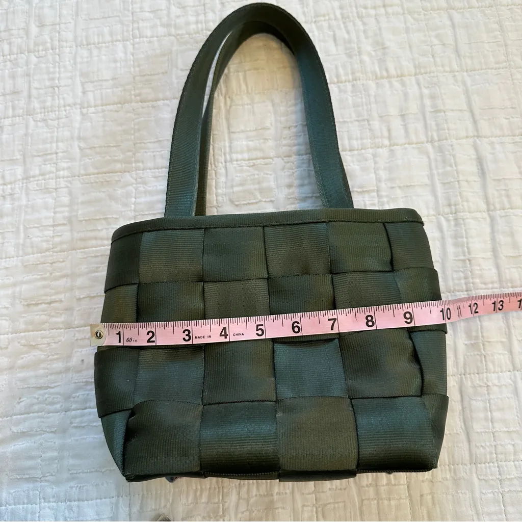 Vintage Harvey’s The Original Seatbelt Tote Bag Dark Green - Image 7
