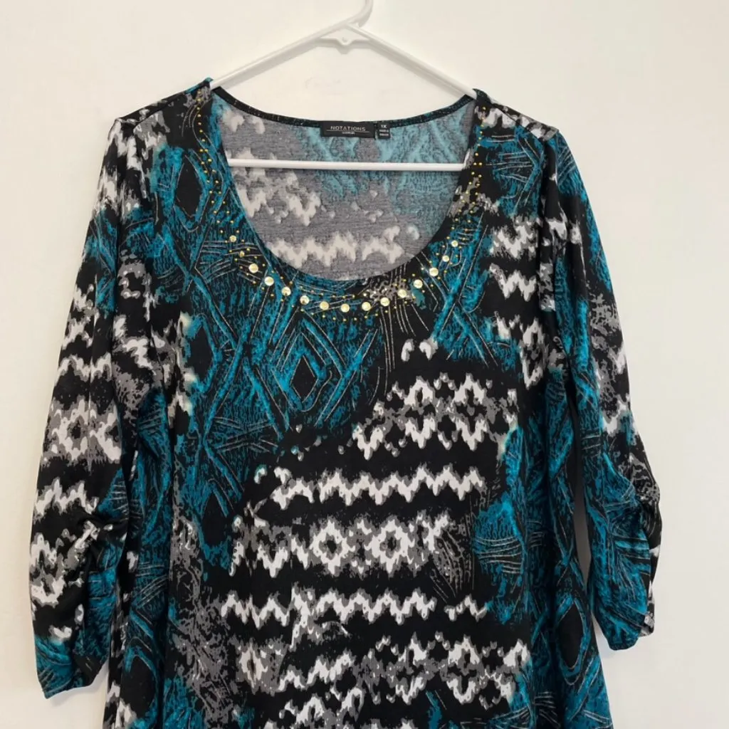 NOTATIONS Plus Size Black White Teal Blue Ikat Geometric Boho 3/4 Sleeve Tunic - Image 2