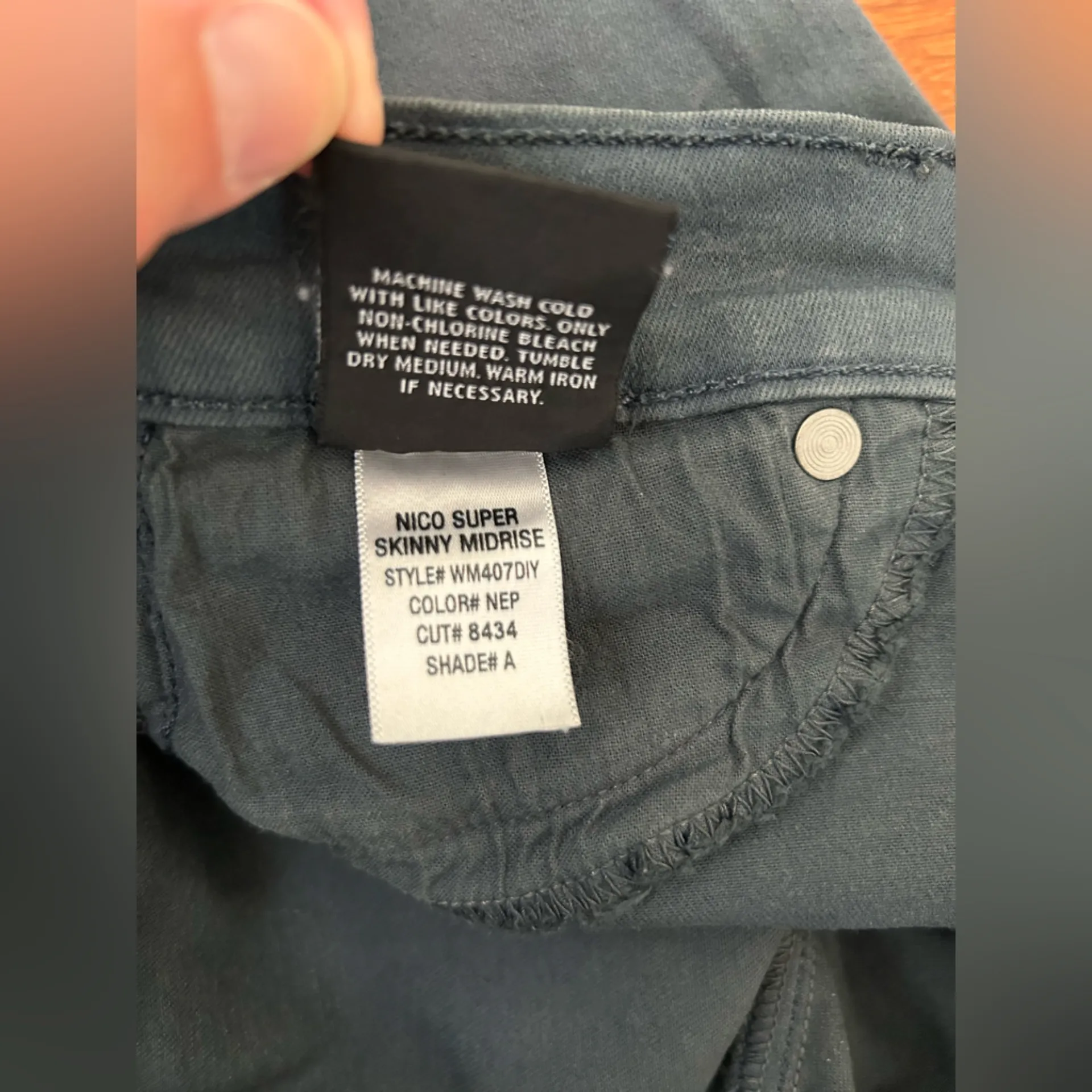 Hudson Nico Super Skinny Mid-rise - Image 6