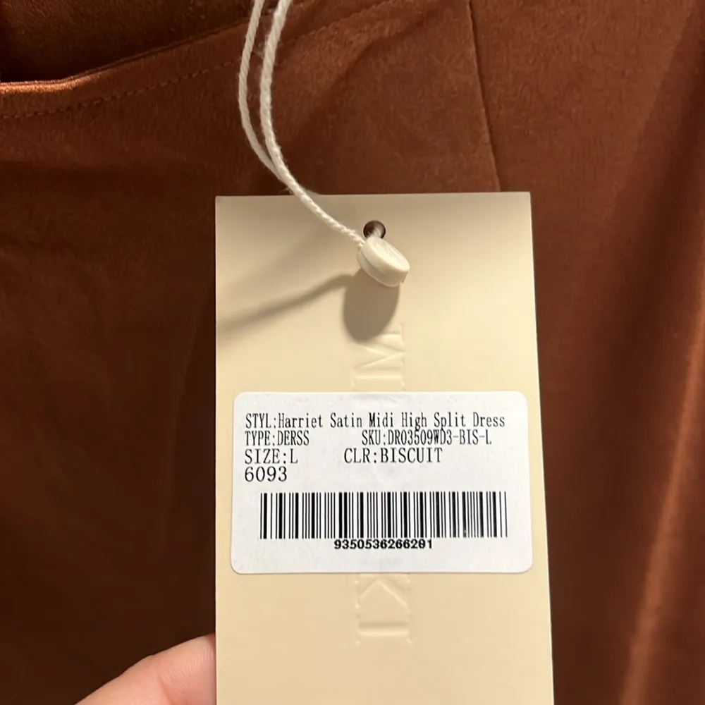 MESHKI (NWT) Harriet Satin Midi High Split Dress, Biscuit, Size L - Image 6