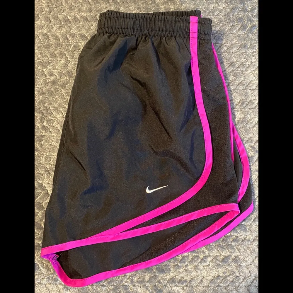 Nike  Running Shorts - Image 6