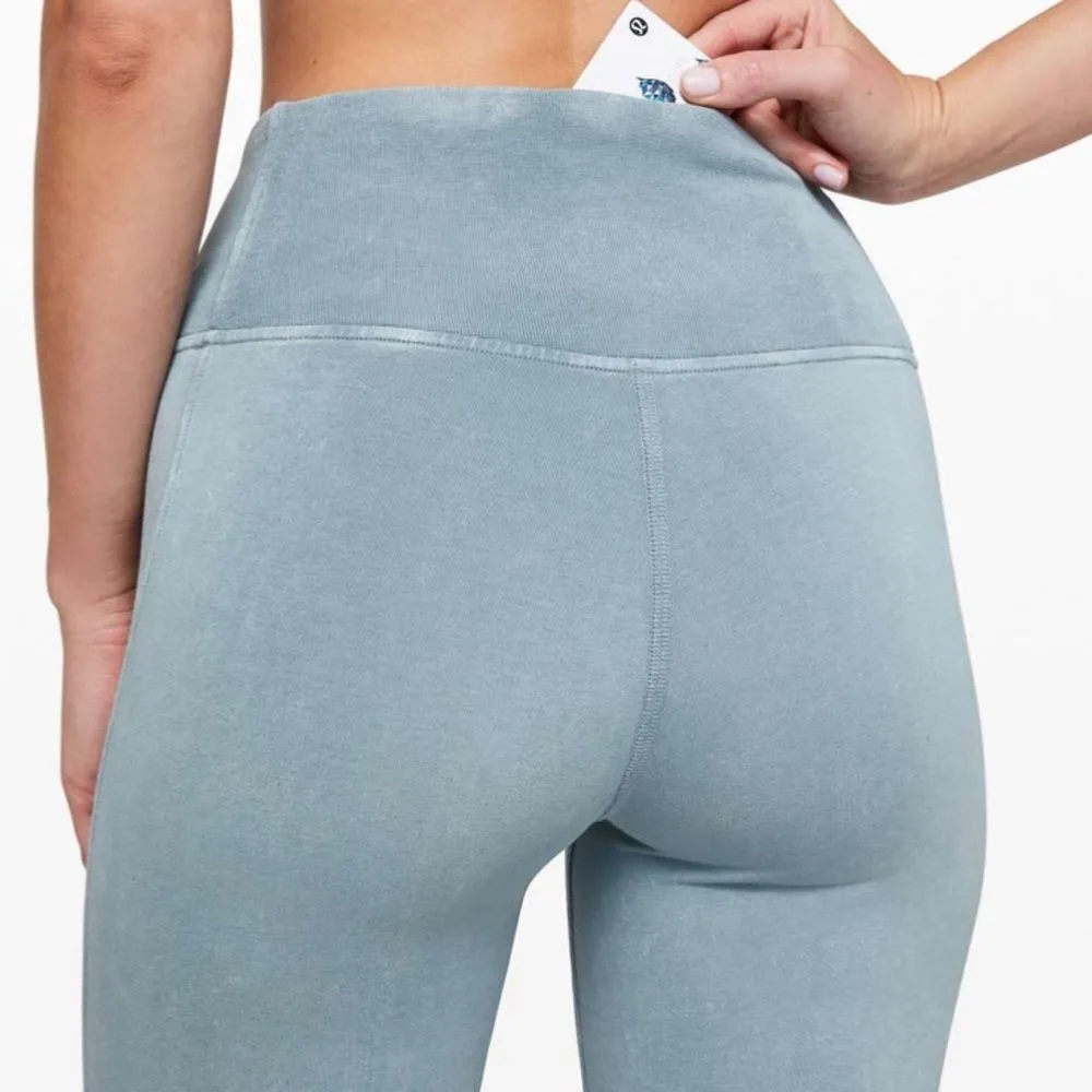 LULULEMON inner glow leggings - Image 5
