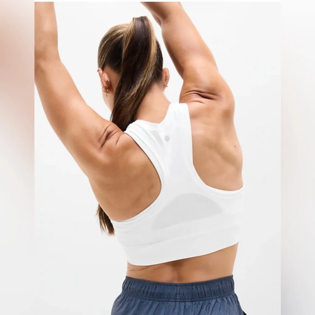 TWO (2) NWT Athleta Momentum Flex Ultra Crop Tanks, 1 Black & 1 White, size XL - Image 5