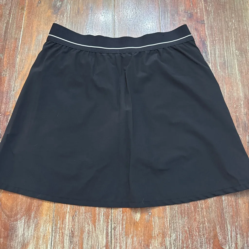 SOYBU Black Athletic Skort with White Stripe Medium Tennis - Image 9