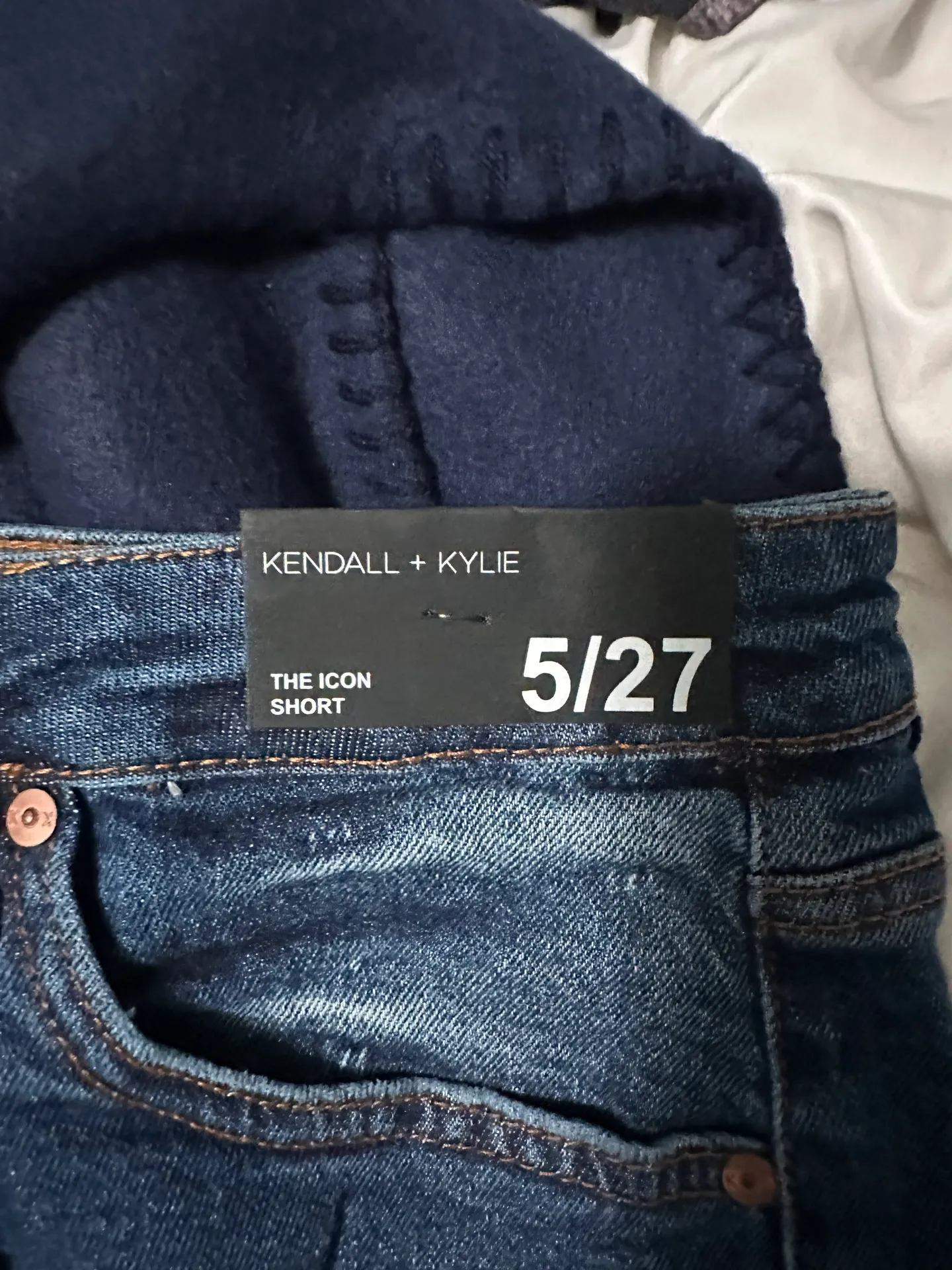 Kendall & Kylie Jean Shorts - Image 4