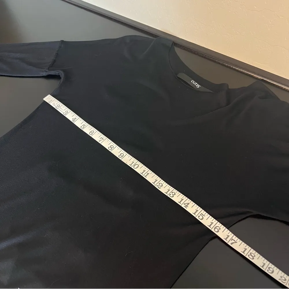 Cut 25 by Yigal Azrouel tunic top, cut out back, long sleeve, asymmetric, black Size 6 - Image 9