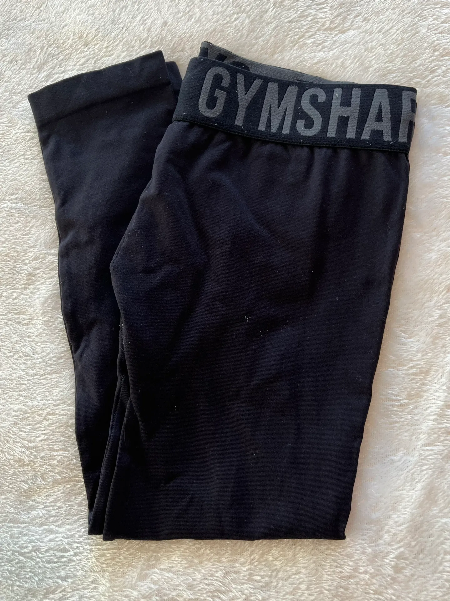 Black Cropped Leggings - Image 2