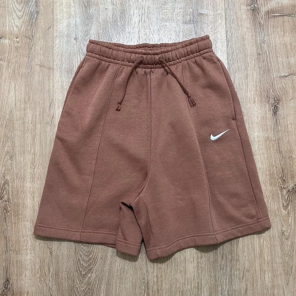 NIKE | Women's Sportswear Essential Collection Fleece High-Rise Shorts - Image 4