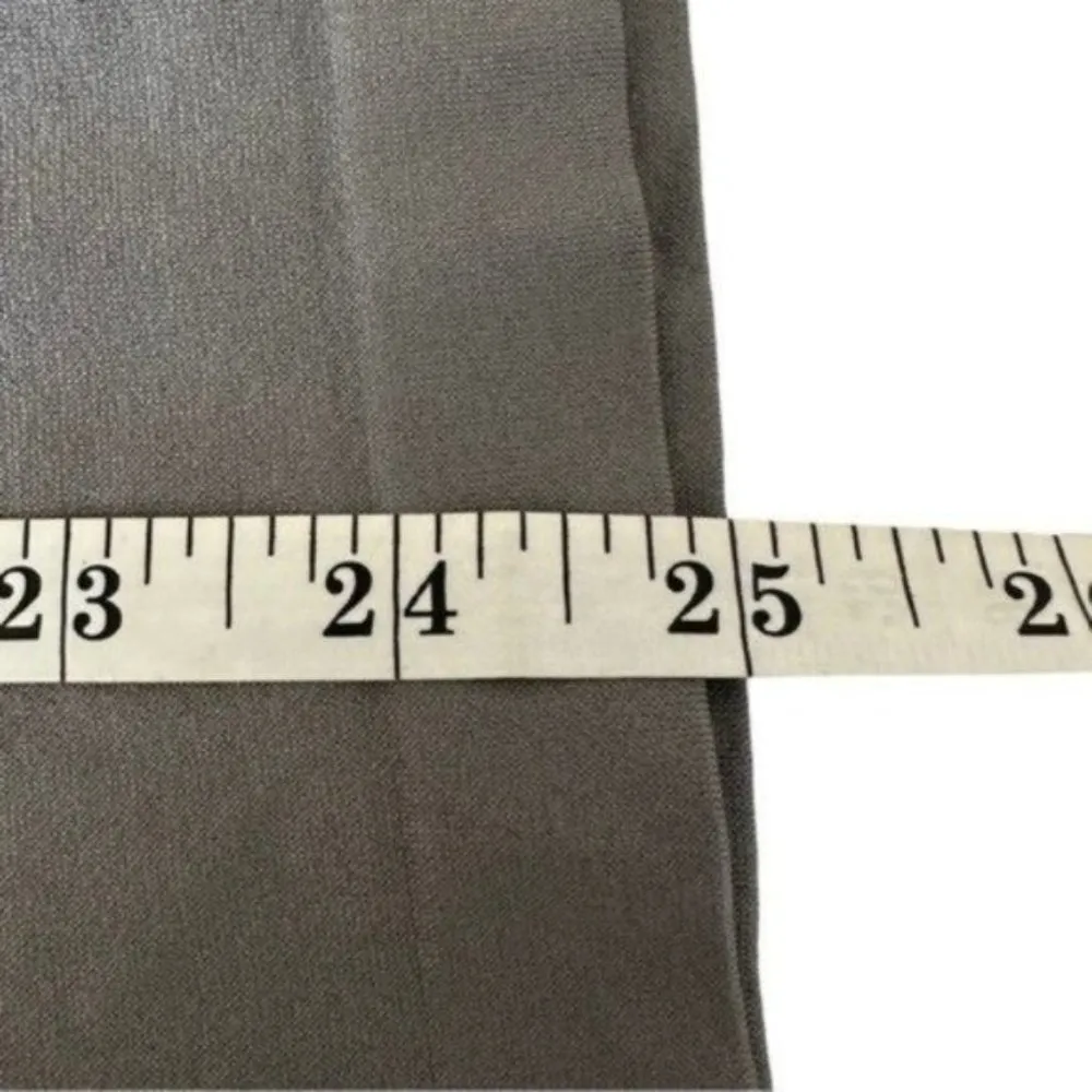 Fabletics Gray Long Sleeve Activewear Athletic Workout Athleisure Top Medium - Image 6