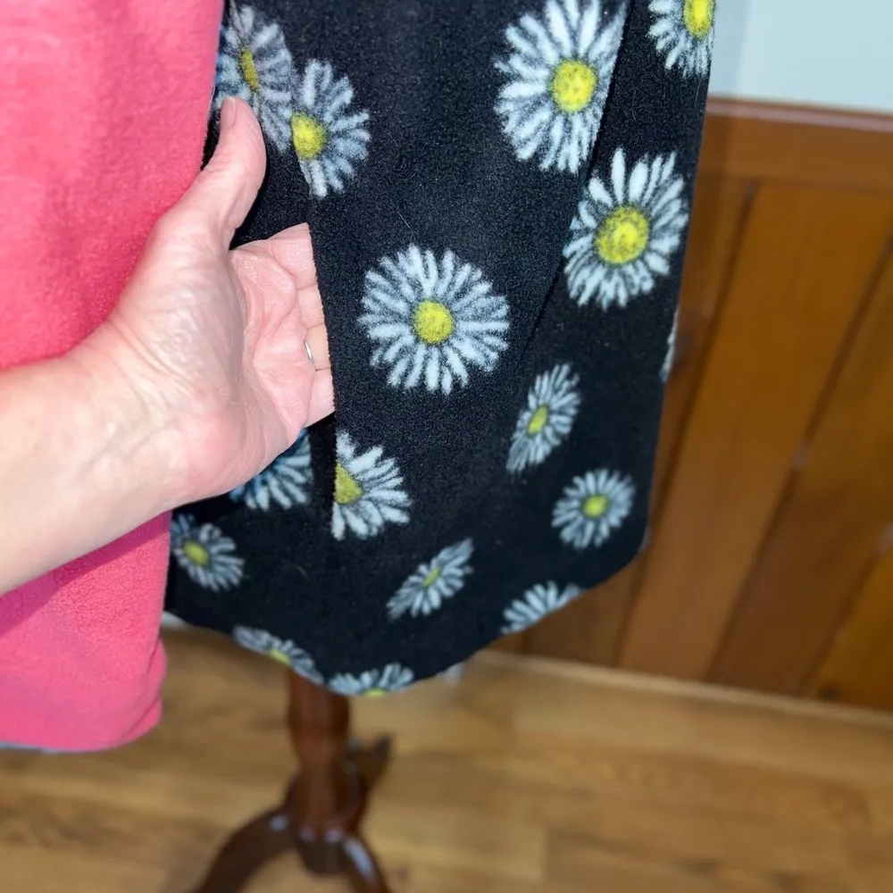 Simply Southern Super Cute  Fleece Pullover! - Image 4