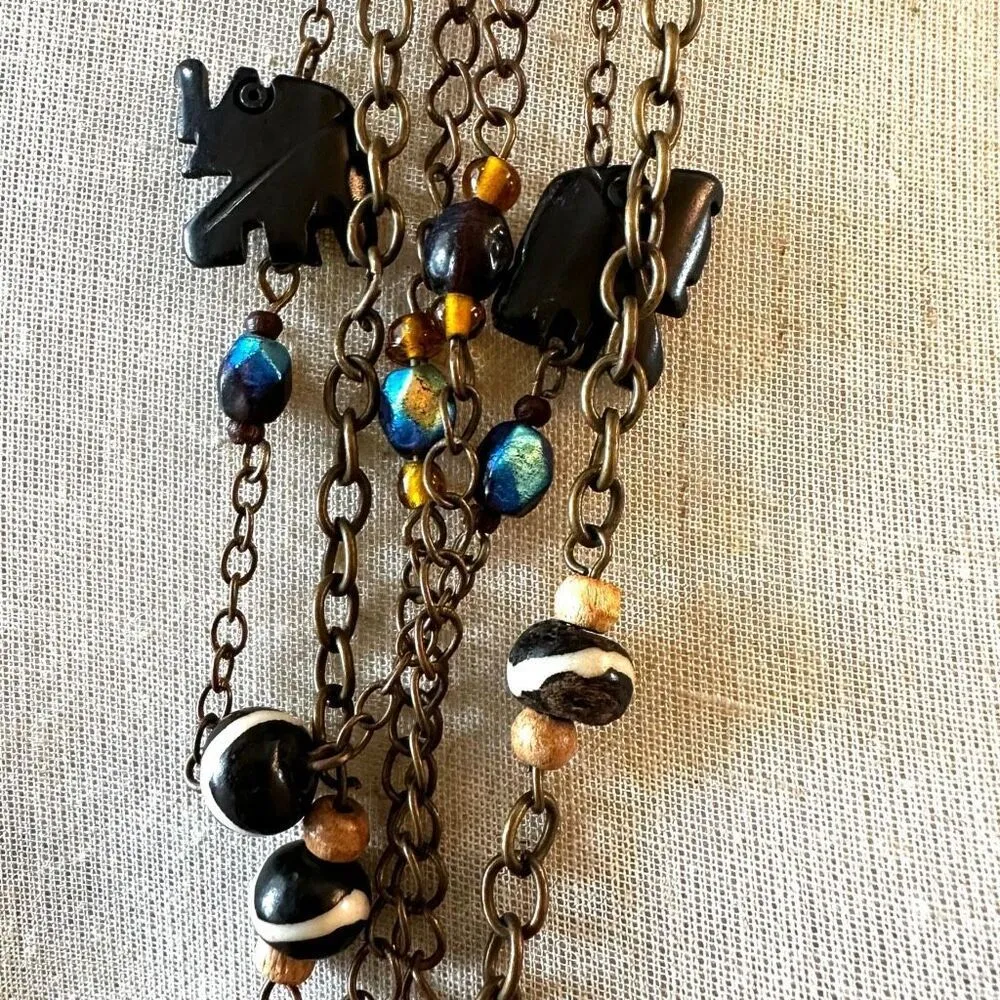 Wood elephant beaded multi strand necklace - Image 6