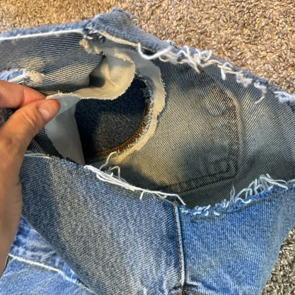 Levi’s 517 Distressed Cut Off Jeans Shorts Sz 30 Raw Hem - Image 9