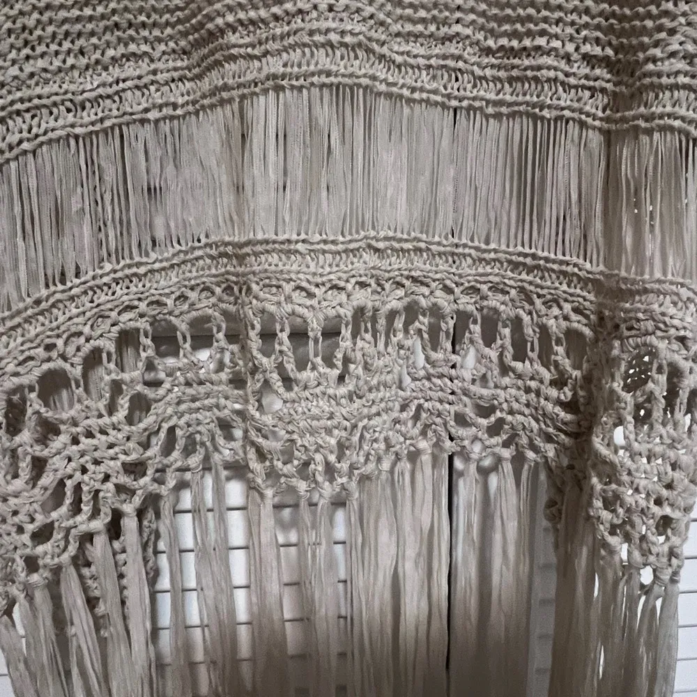 Cream sleeveless sweater fringe vest by F.A.N.G. Women’s Large - Image 5