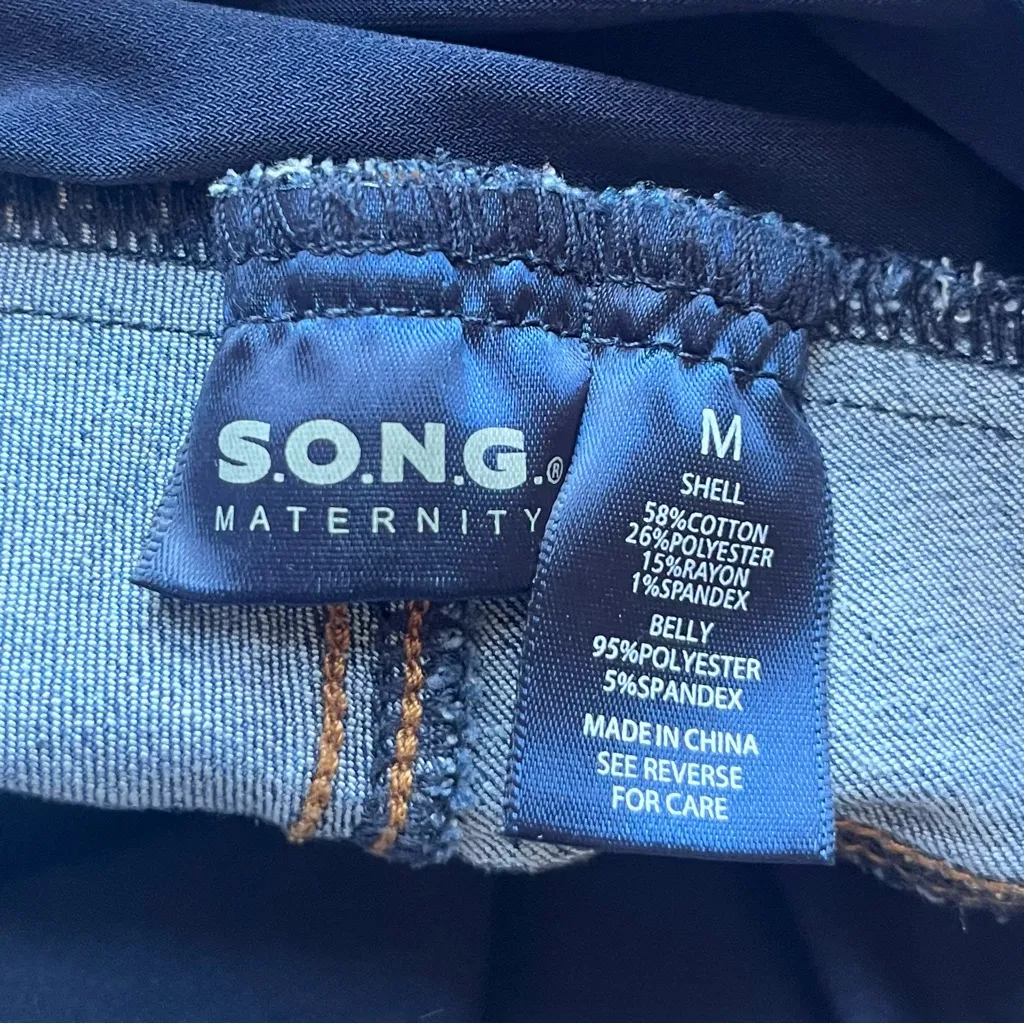S.O.N.G. Maternity Denim Jean Maternity Shorts Medium Full Belly Panel Blue Size undefined - Image 7