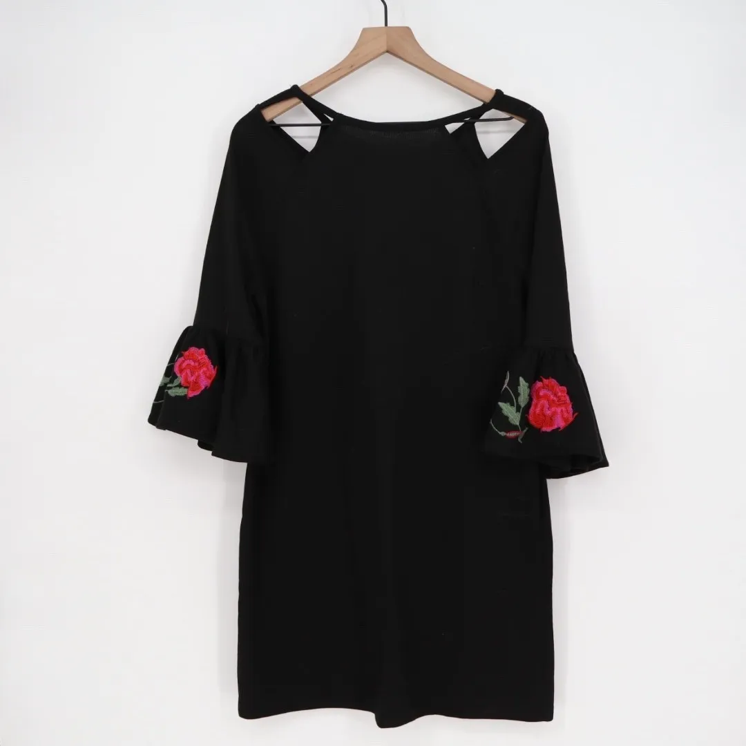 Alya Black Cutout Cold Shoulder Bell Sleeve Rose Embroidered Dress Size Large - Image 6